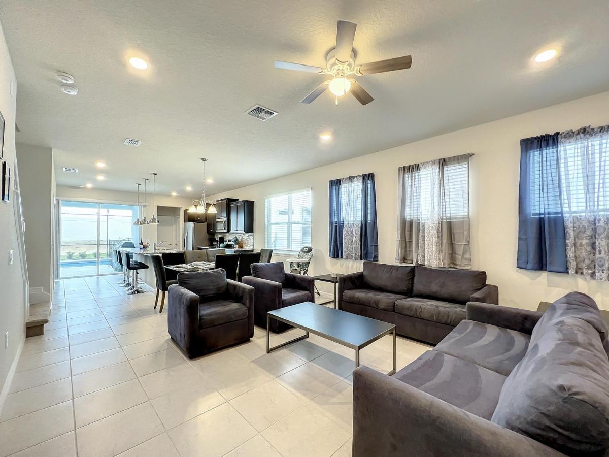 Windsor Island Vacation Pool Home 达文波特 外观 照片