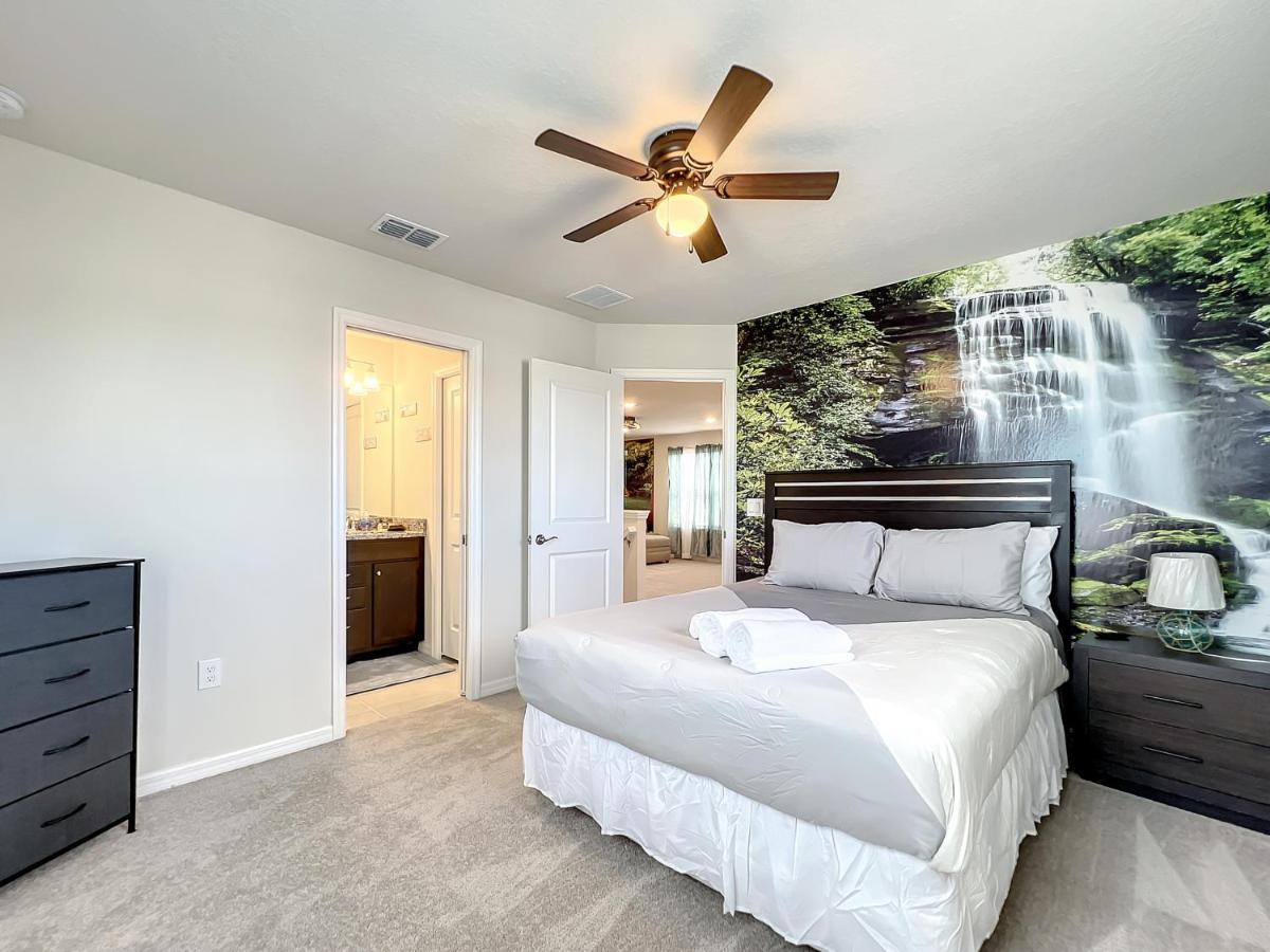 Windsor Island Vacation Pool Home 达文波特 外观 照片