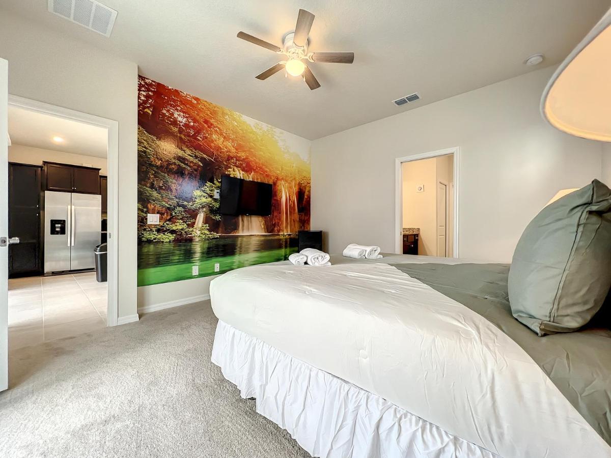 Windsor Island Vacation Pool Home 达文波特 外观 照片