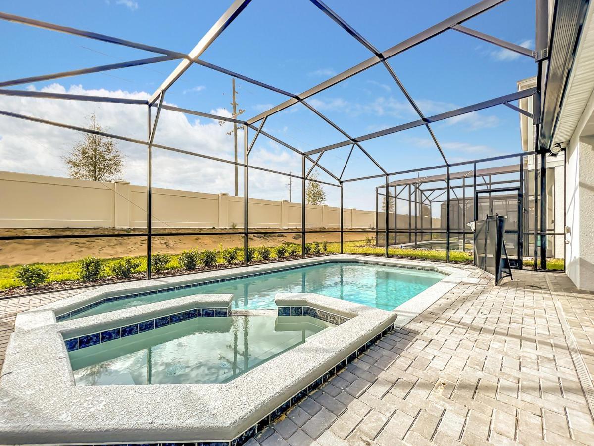 Windsor Island Vacation Pool Home 达文波特 外观 照片