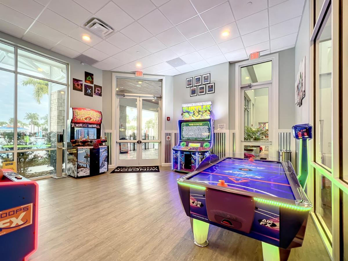 Windsor Island Vacation Pool Home 达文波特 外观 照片